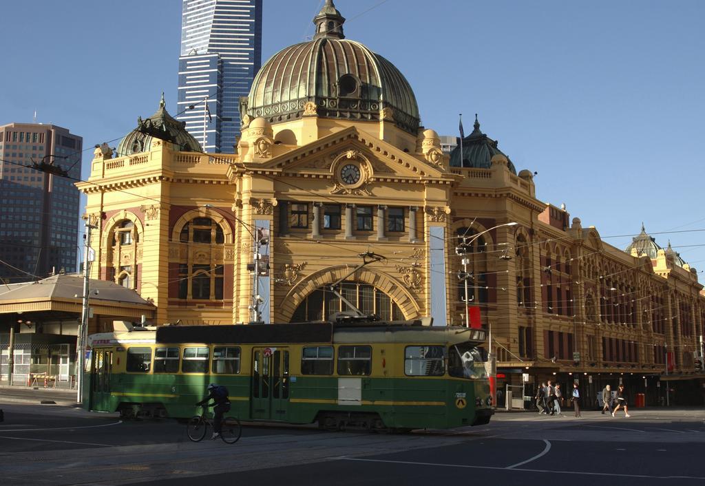 City Tempo Melbourne Exterior photo